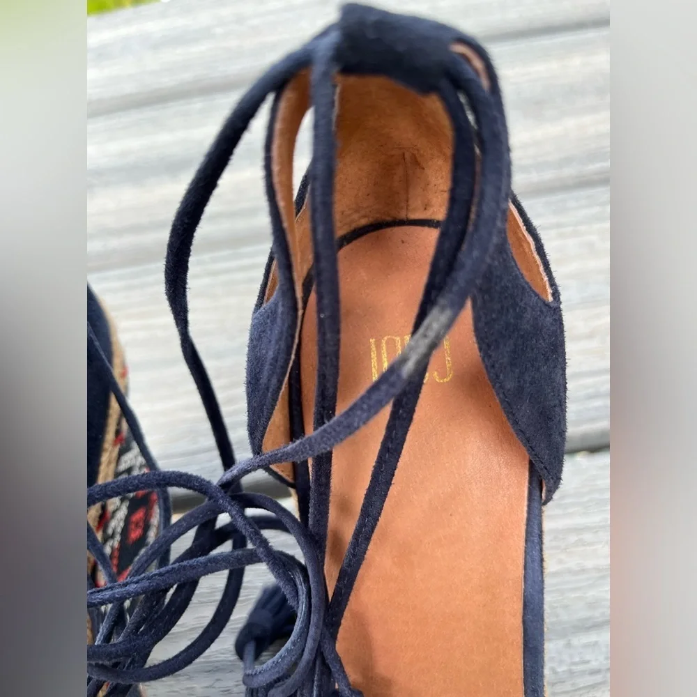 Cabi Isla Navy Blue Espadrille Wedge Sandals Size 9